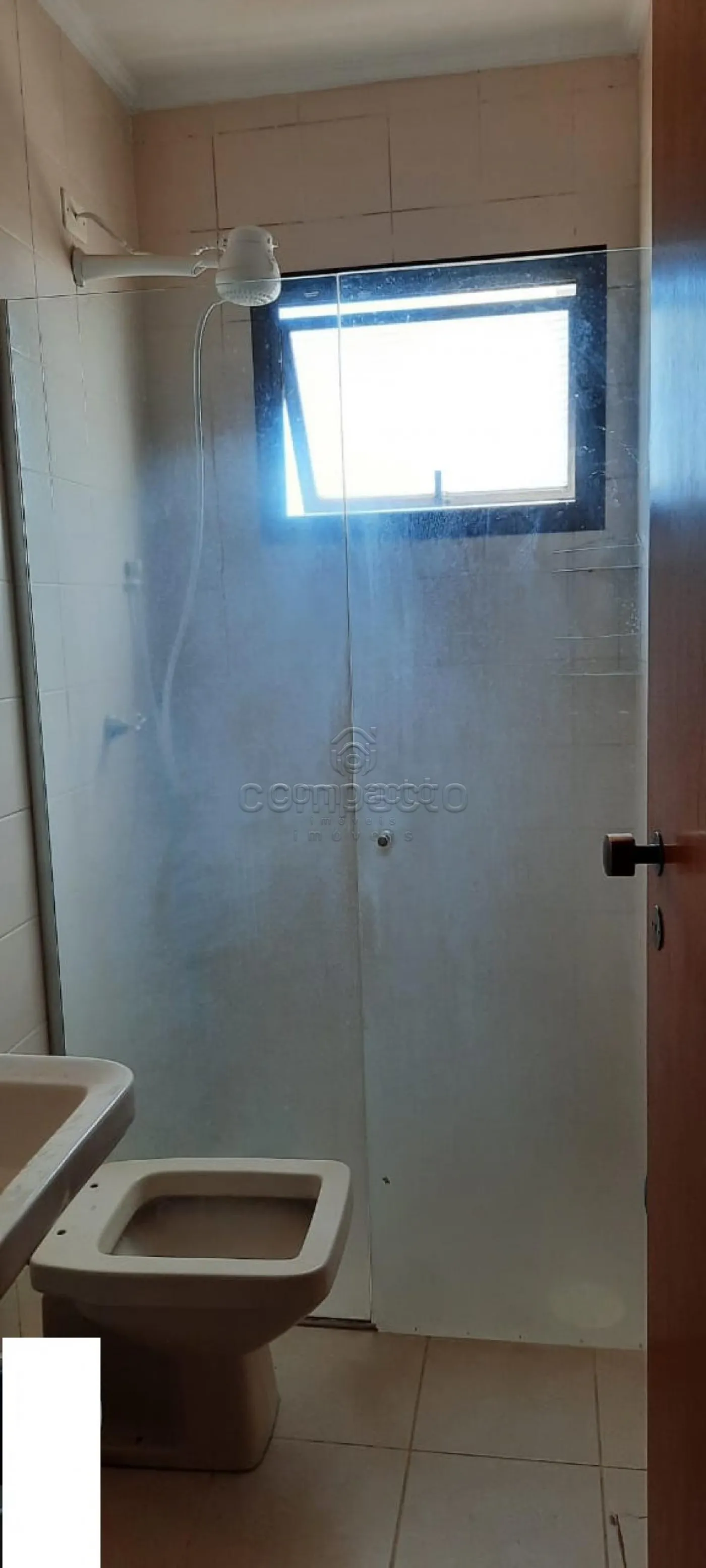 Alugar Apartamento / Padrão em São José do Rio Preto R$ 2.200,00 - Foto 14