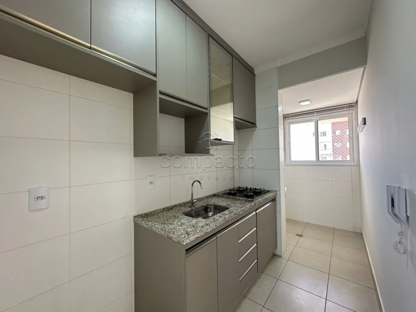 Alugar Apartamento / Padrão em São José do Rio Preto R$ 1.800,00 - Foto 6