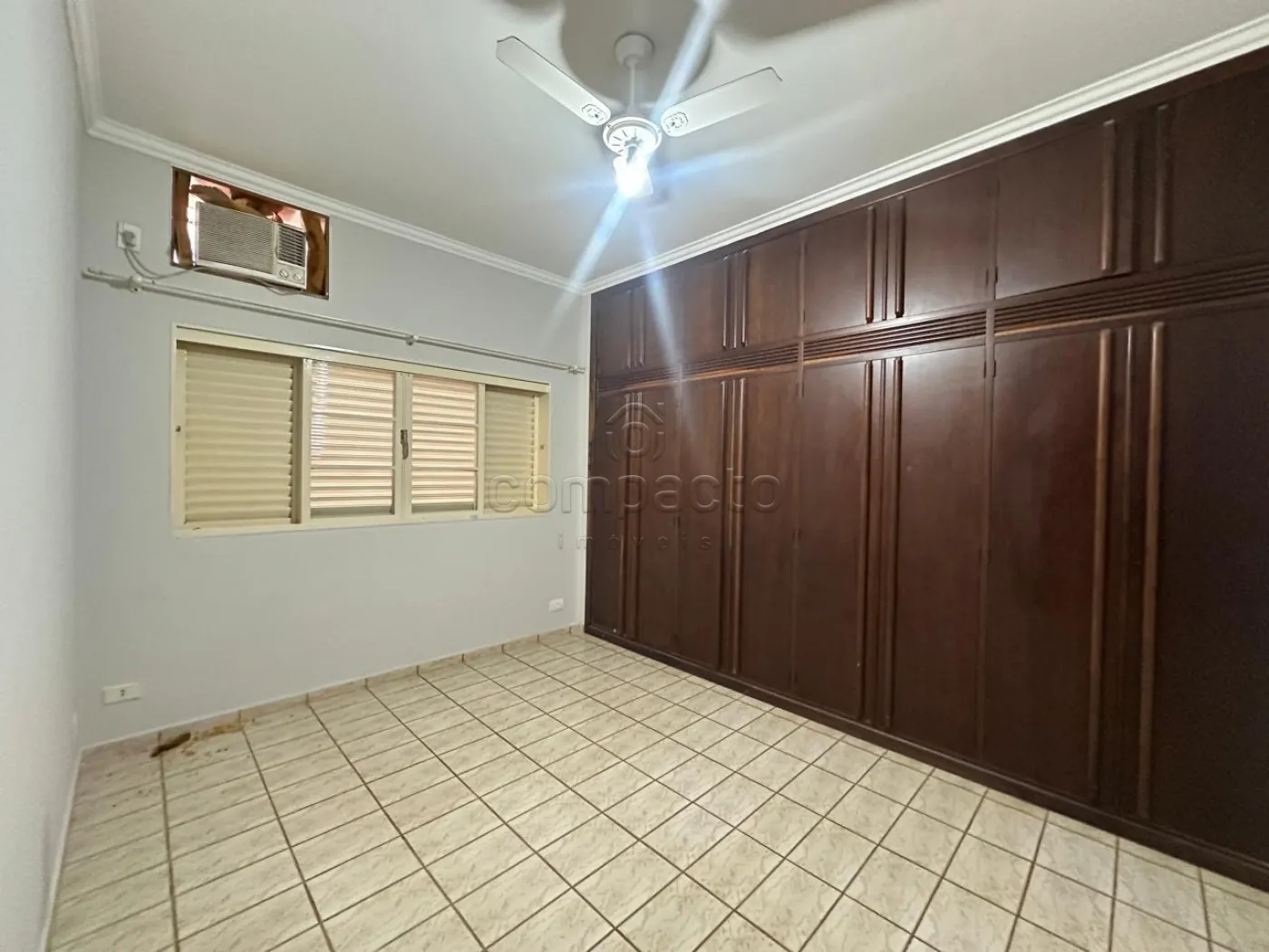 Alugar Casa / Padrão em São José do Rio Preto R$ 4.500,00 - Foto 9