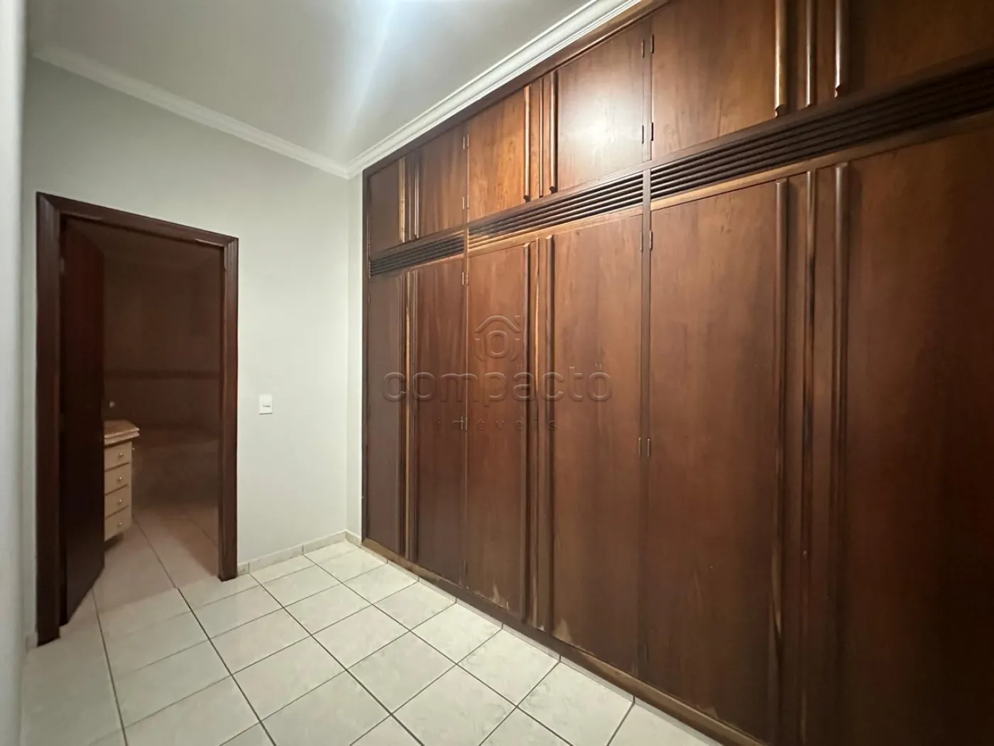 Alugar Casa / Padrão em São José do Rio Preto R$ 4.500,00 - Foto 11