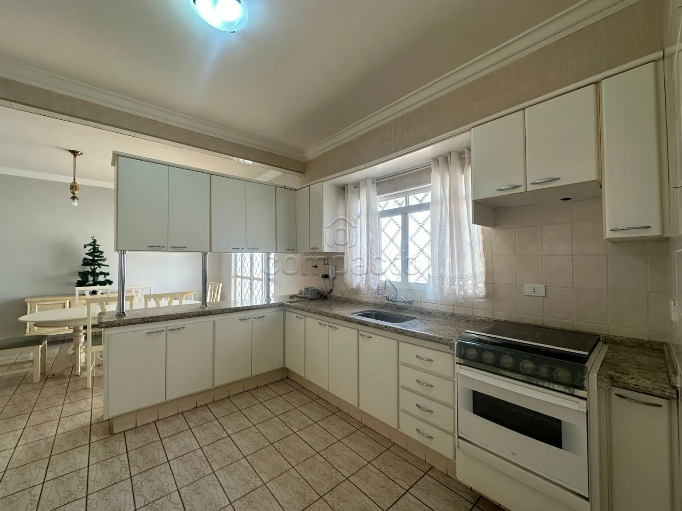 Alugar Casa / Padrão em São José do Rio Preto R$ 4.500,00 - Foto 18