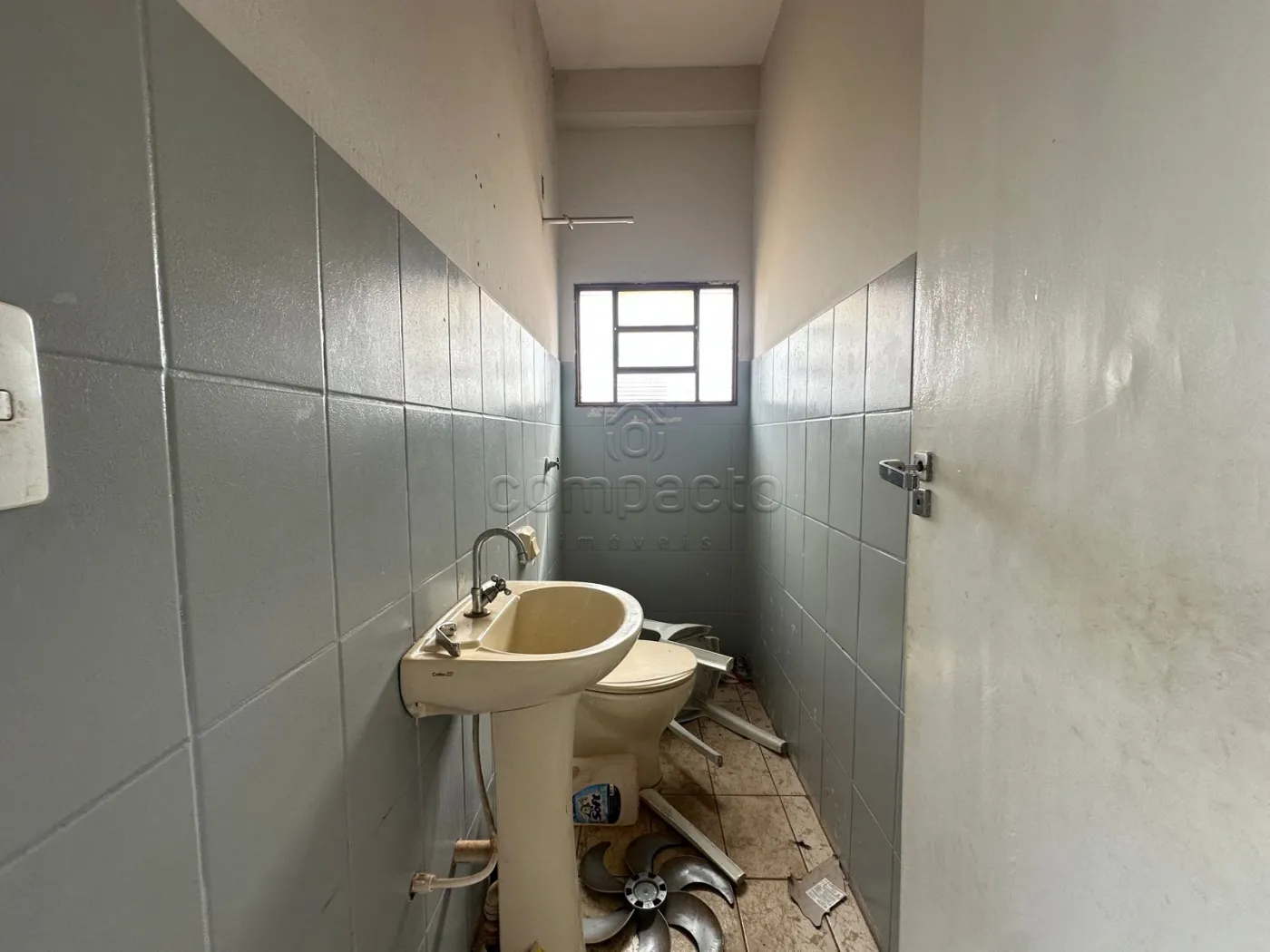 Alugar Comercial / Sala em São José do Rio Preto R$ 1.900,00 - Foto 6