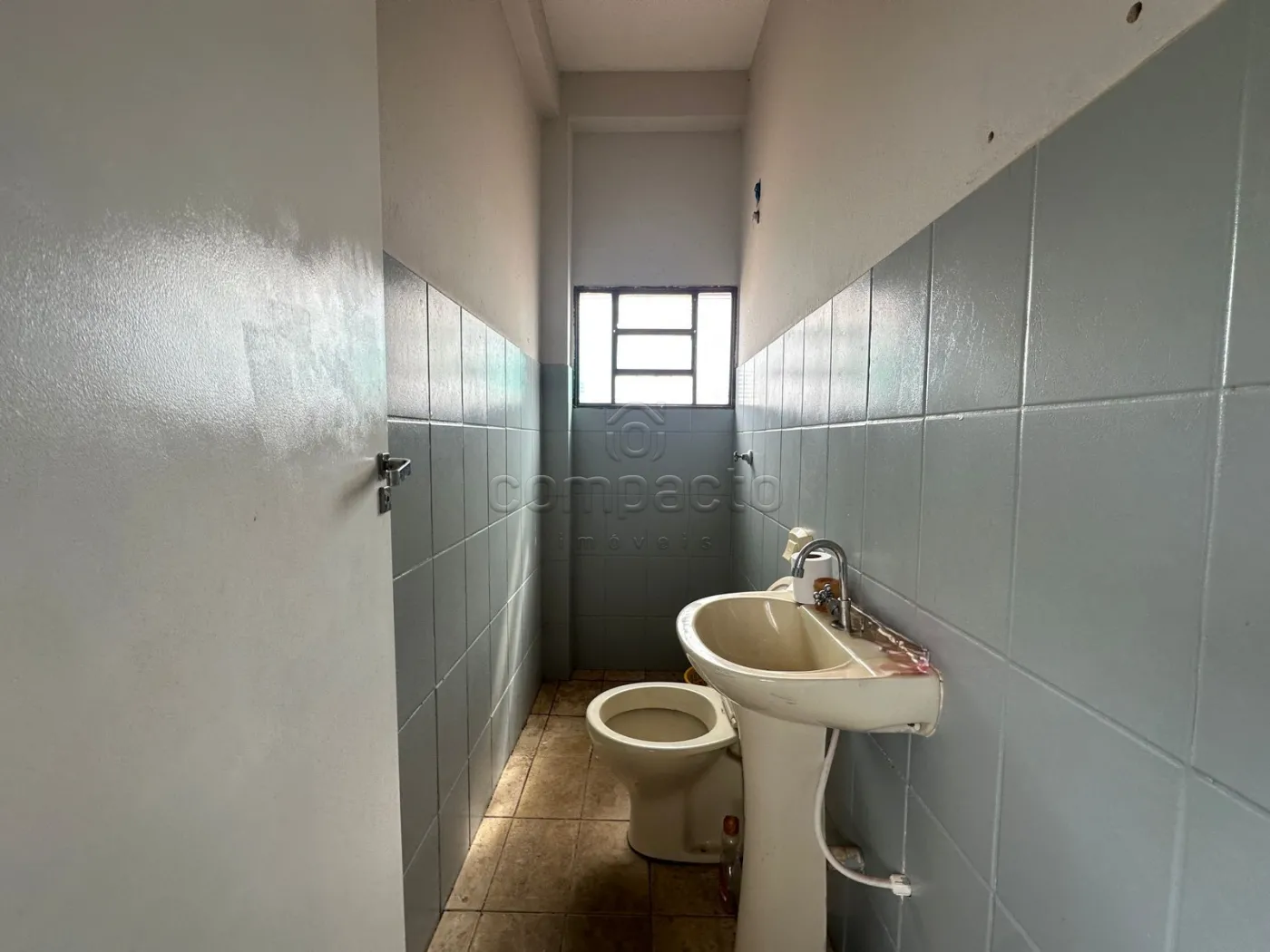 Alugar Comercial / Sala em São José do Rio Preto R$ 1.900,00 - Foto 7