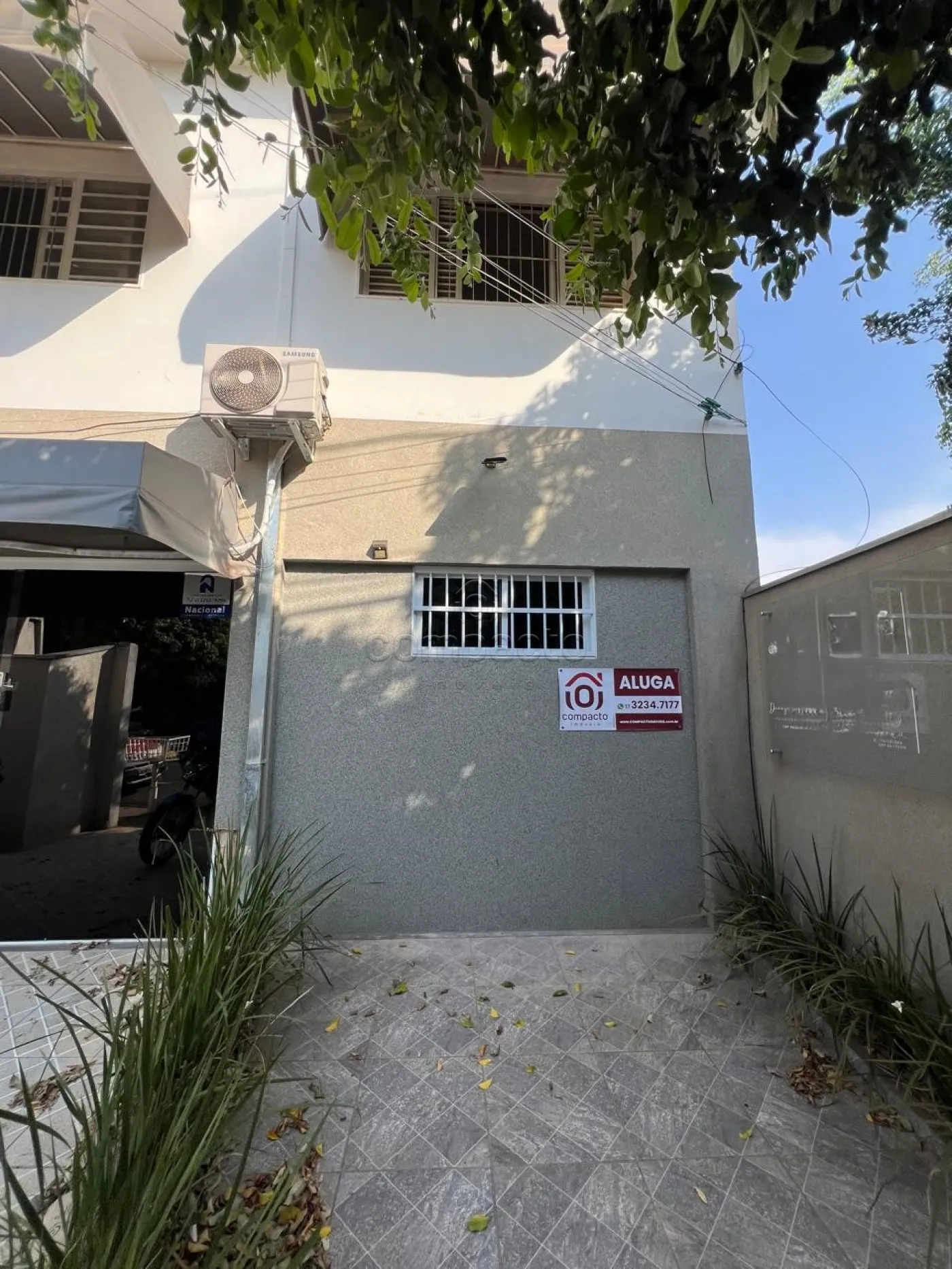 Alugar Comercial / Sala em São José do Rio Preto R$ 990,00 - Foto 2