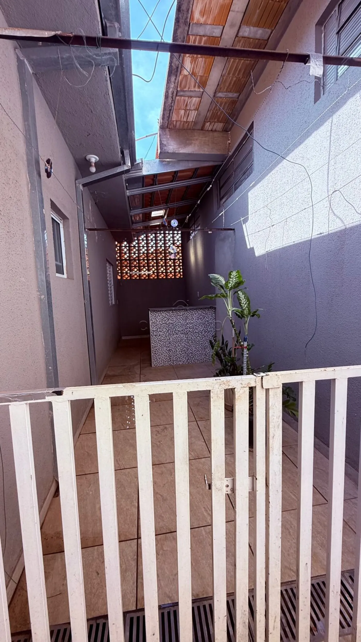 Alugar Casa / Padrão em São José do Rio Preto R$ 1.700,00 - Foto 18