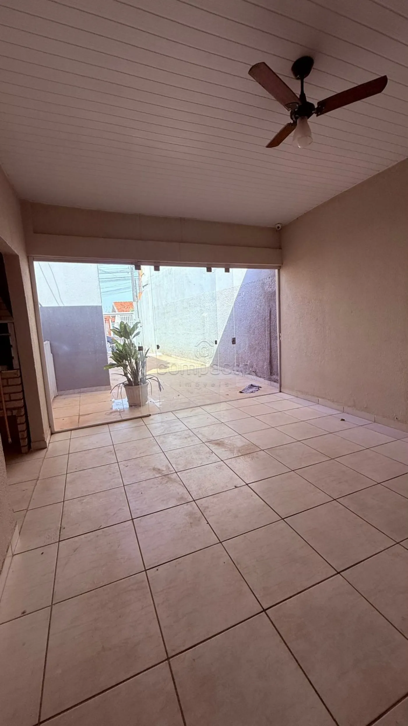 Alugar Casa / Padrão em São José do Rio Preto R$ 1.700,00 - Foto 19