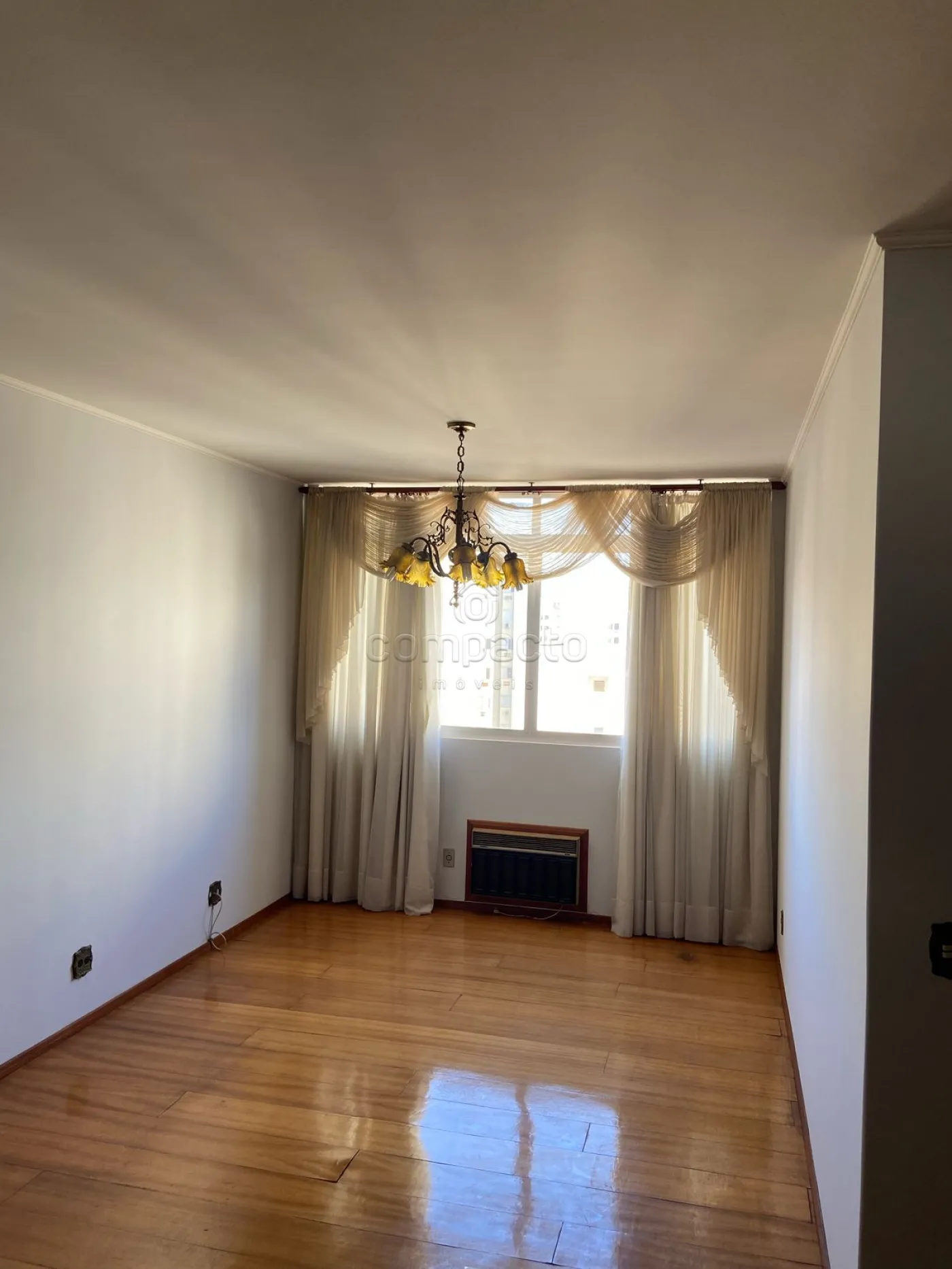 Comprar Apartamento / Padrão em São José do Rio Preto R$ 350.000,00 - Foto 2