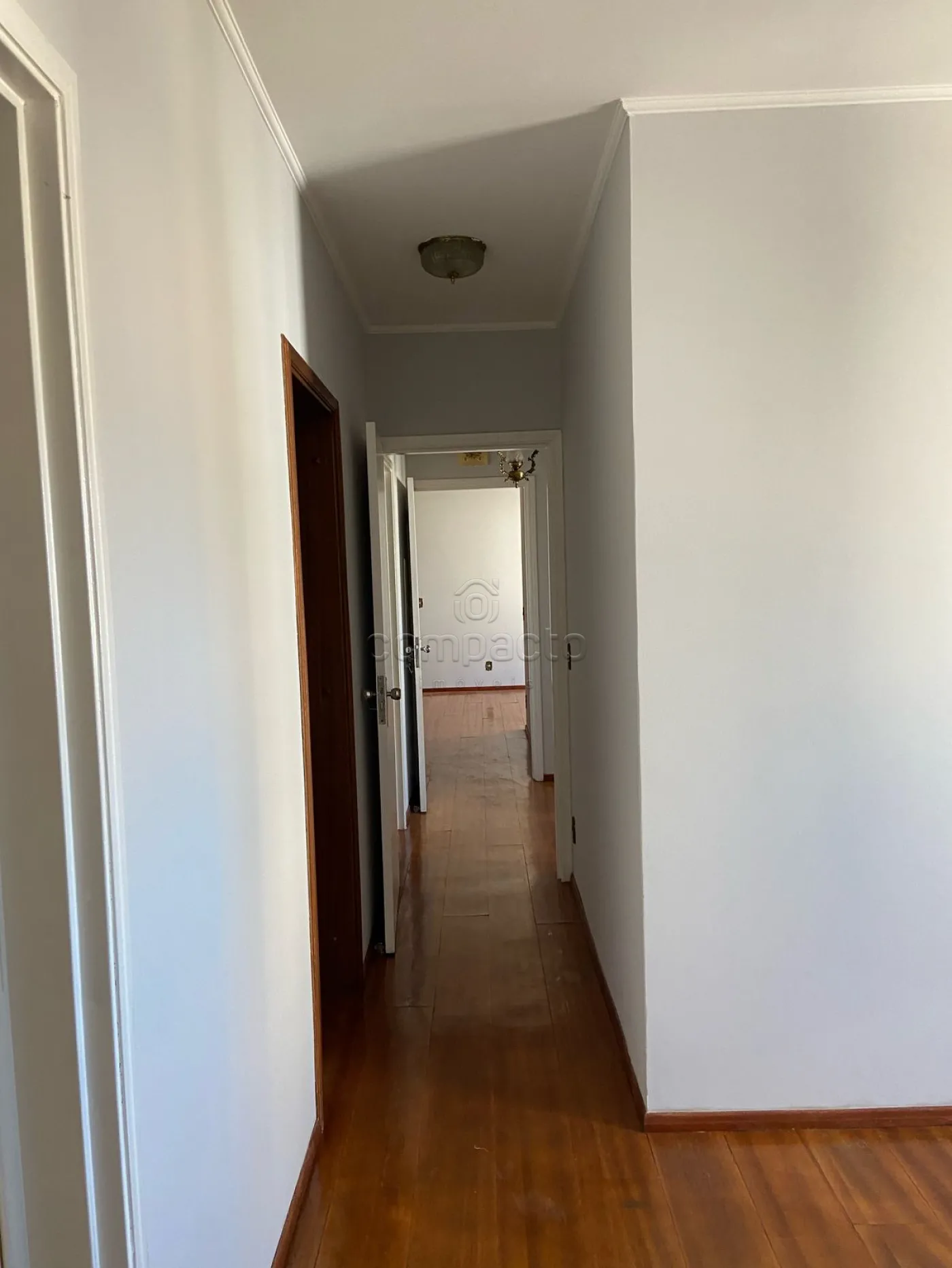 Comprar Apartamento / Padrão em São José do Rio Preto R$ 350.000,00 - Foto 6