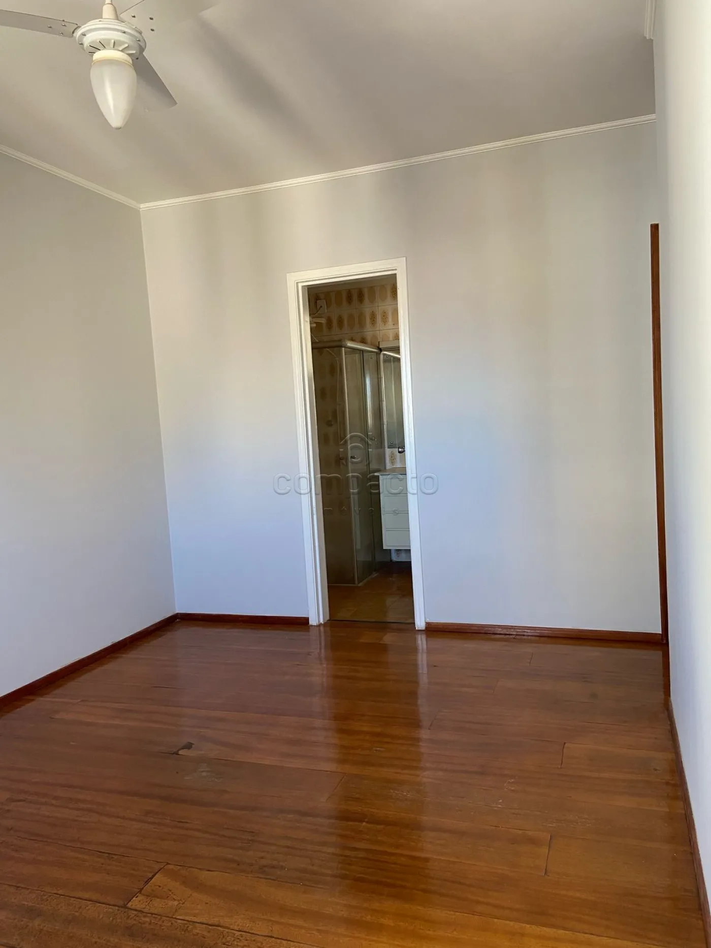 Comprar Apartamento / Padrão em São José do Rio Preto R$ 350.000,00 - Foto 13