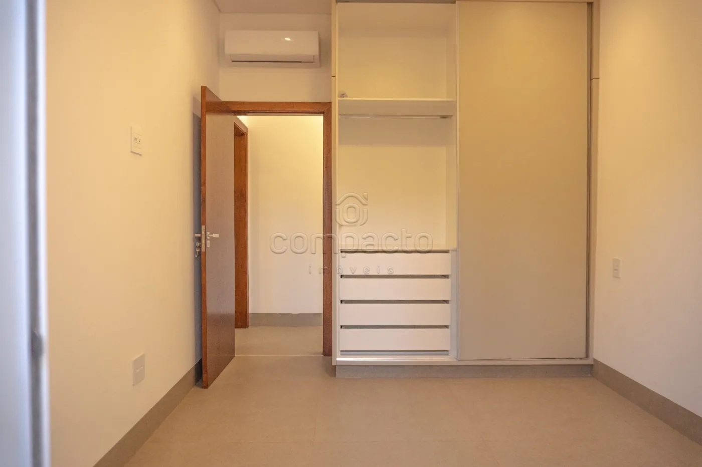 Comprar Casa / Condomínio em São José do Rio Preto R$ 1.250.000,00 - Foto 4