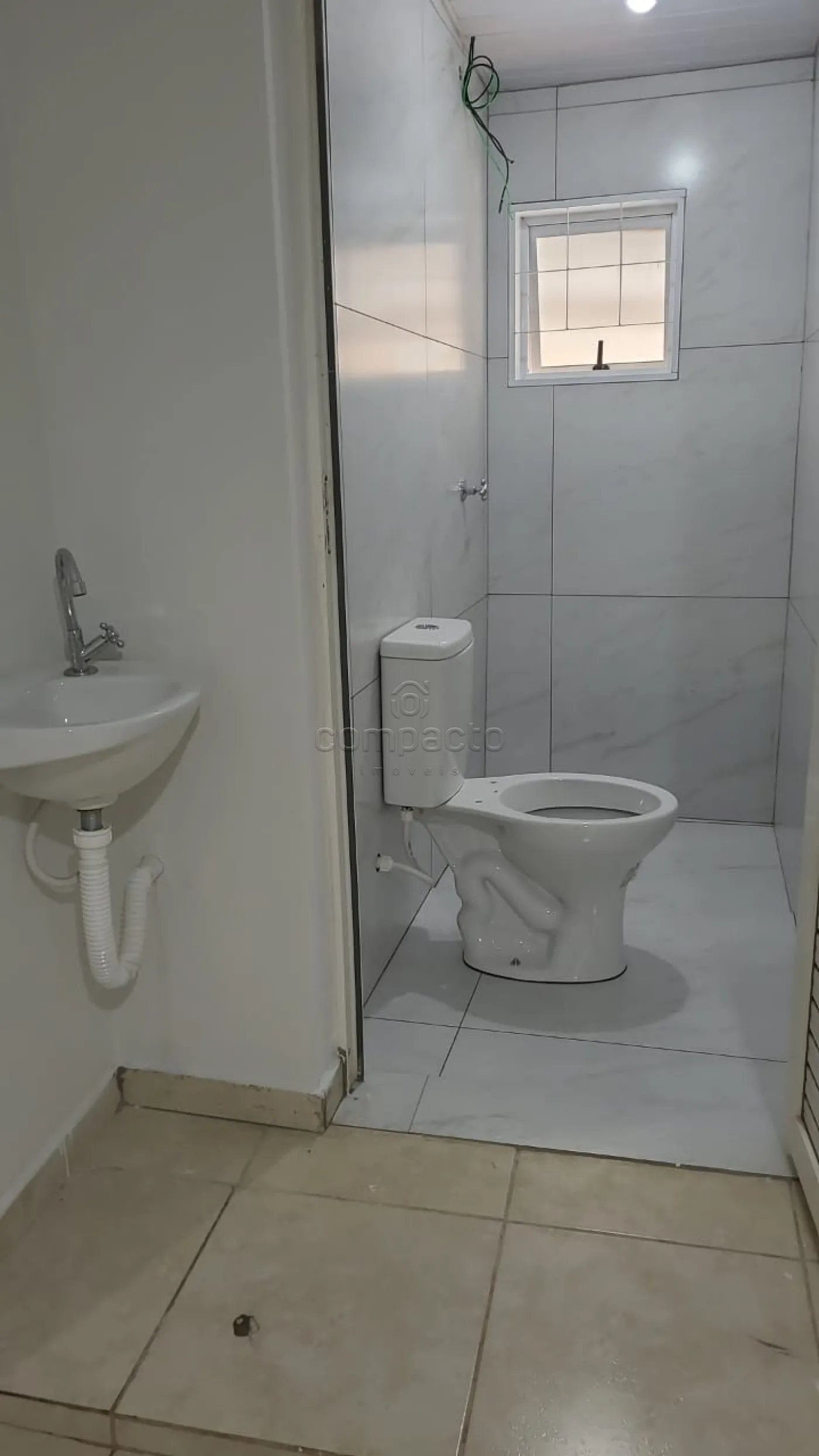 Alugar Casa / Padrão em São José do Rio Preto R$ 1.250,00 - Foto 8