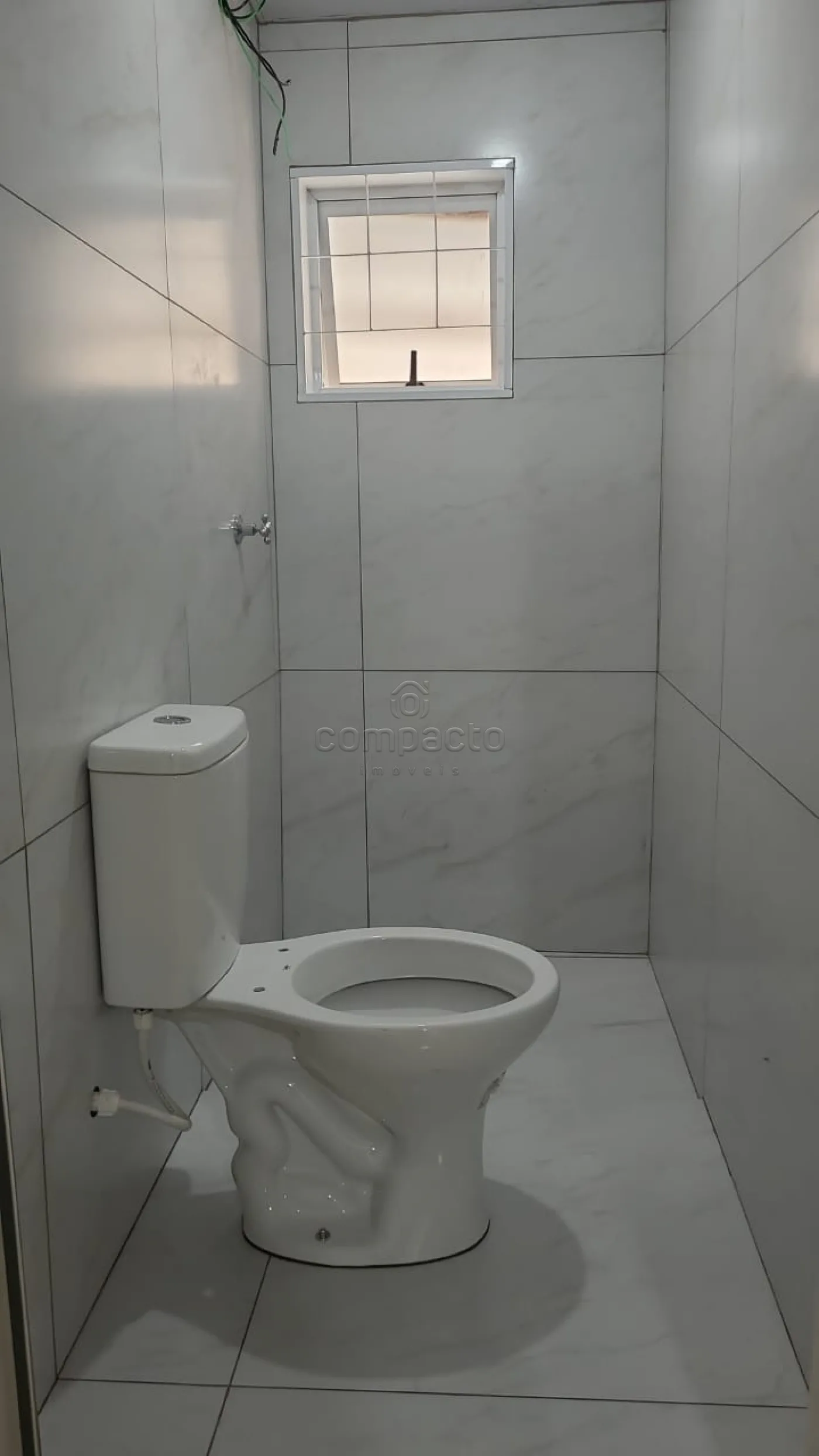 Alugar Casa / Padrão em São José do Rio Preto R$ 1.250,00 - Foto 9