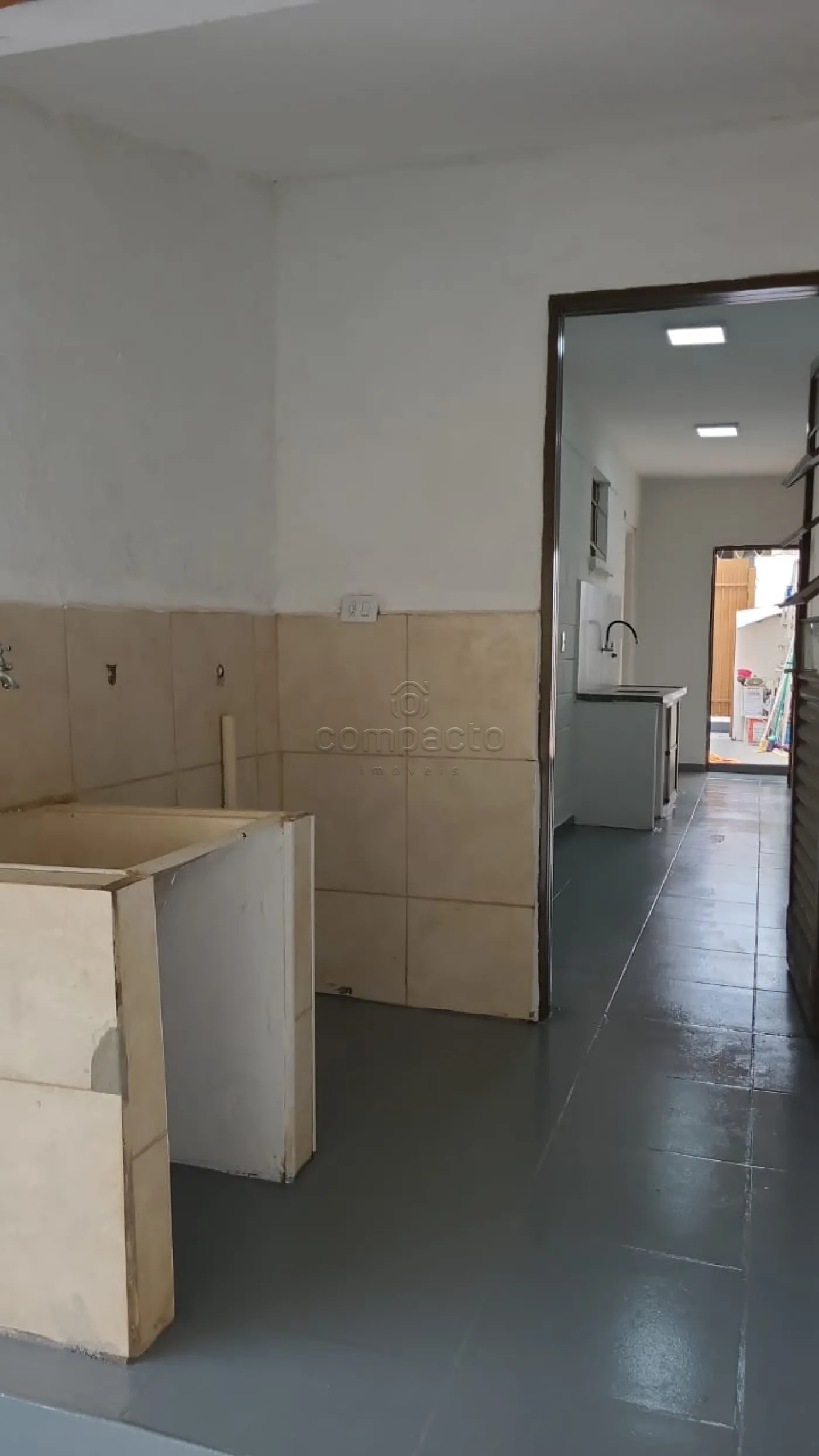 Alugar Casa / Padrão em São José do Rio Preto R$ 1.250,00 - Foto 15