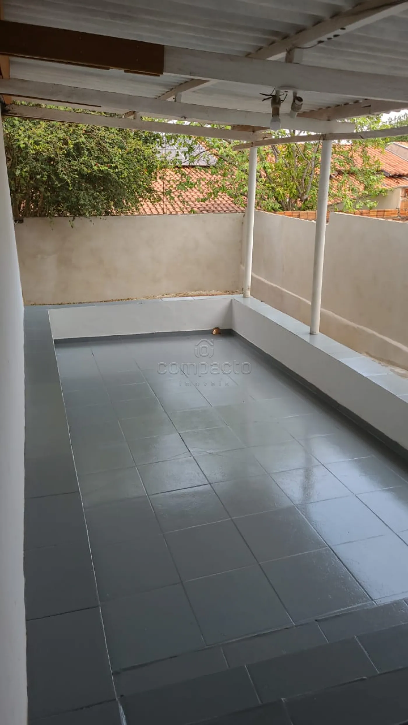 Alugar Casa / Padrão em São José do Rio Preto R$ 1.250,00 - Foto 17