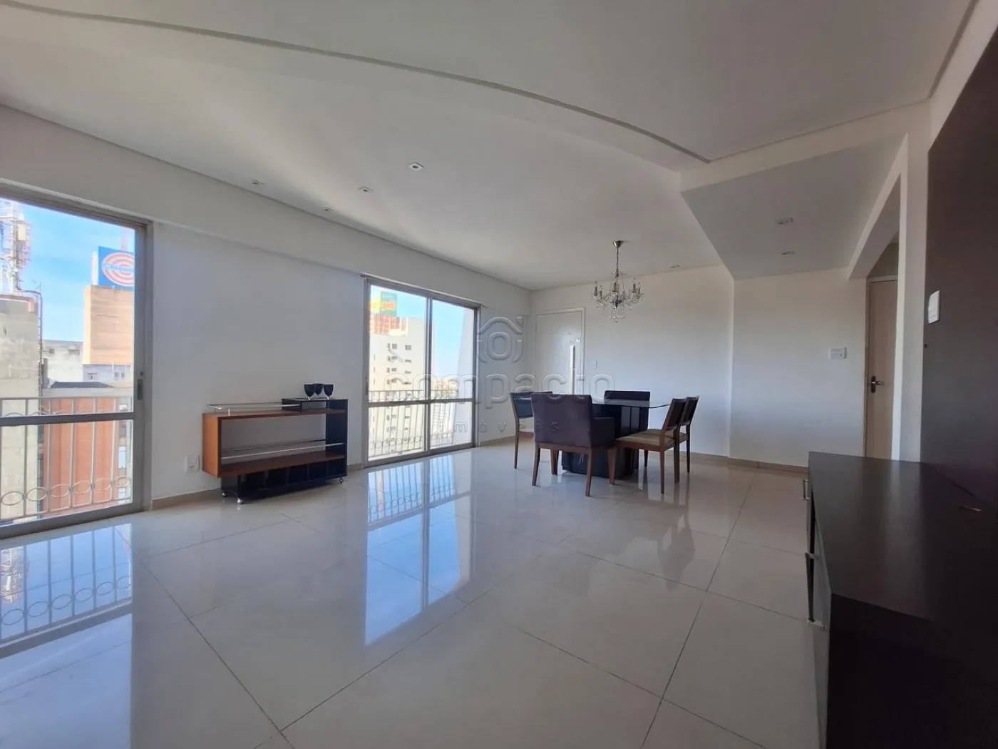 Alugar Apartamento / Padrão em São José do Rio Preto R$ 2.000,00 - Foto 1