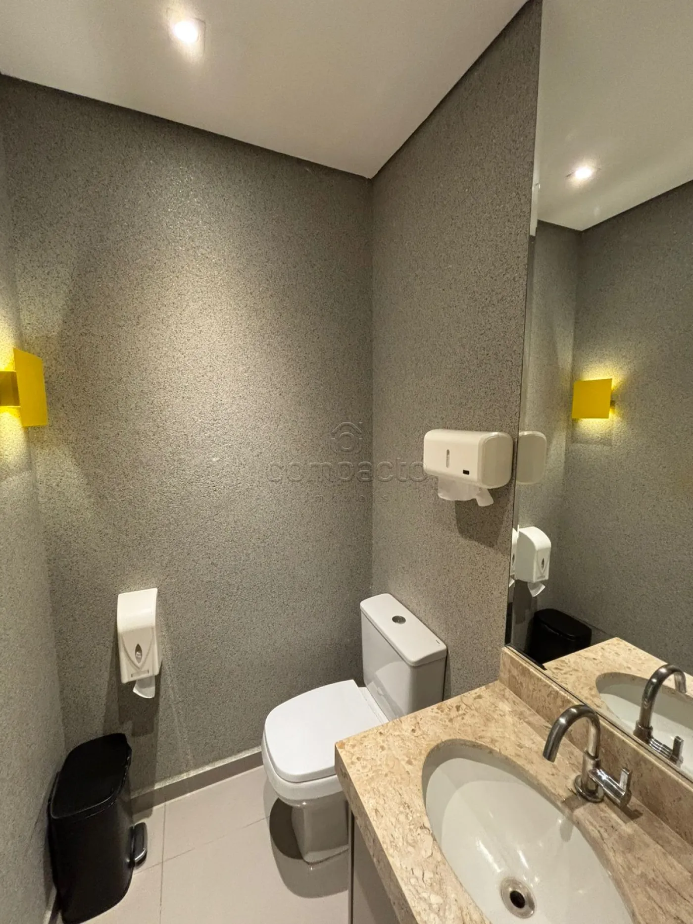 Alugar Comercial / Sala/Loja Condomínio em São José do Rio Preto R$ 19.000,00 - Foto 11