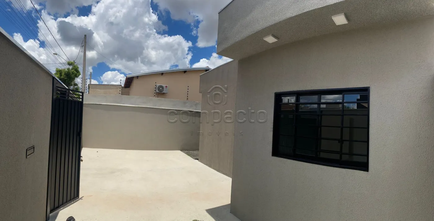 Comprar Casa / Padrão em Mirassol R$ 300.000,00 - Foto 4