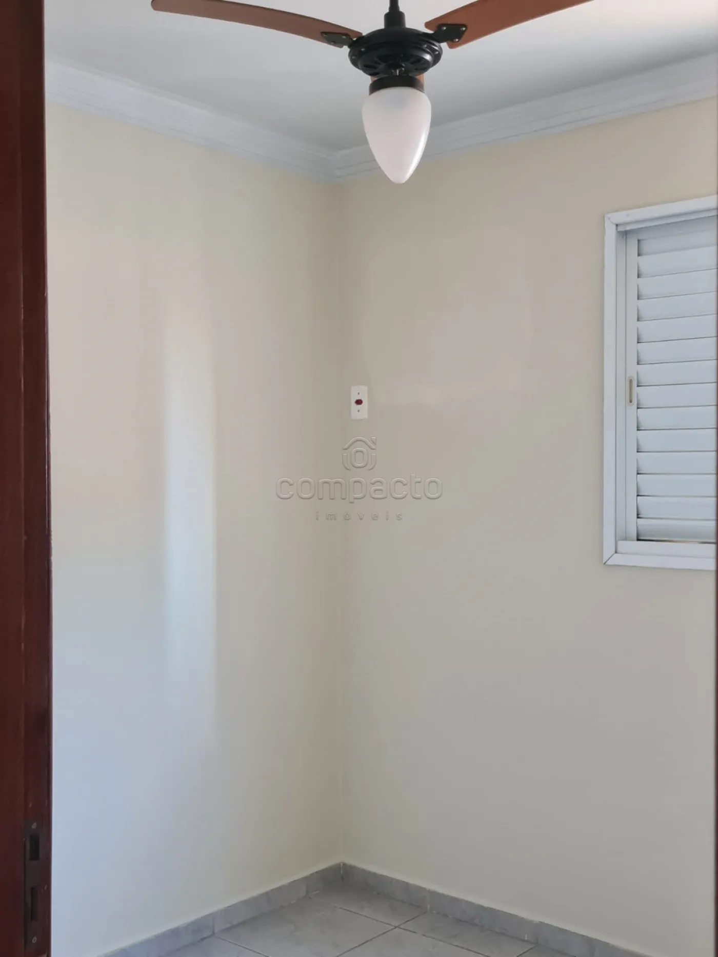 Alugar Apartamento / Padrão em São José do Rio Preto R$ 1.400,00 - Foto 10