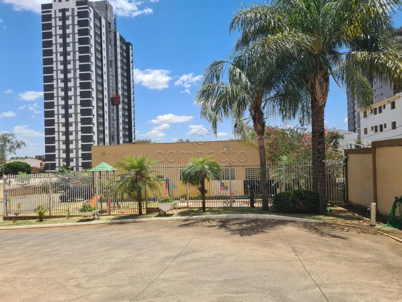 Alugar Apartamento / Padrão em São José do Rio Preto R$ 1.400,00 - Foto 16