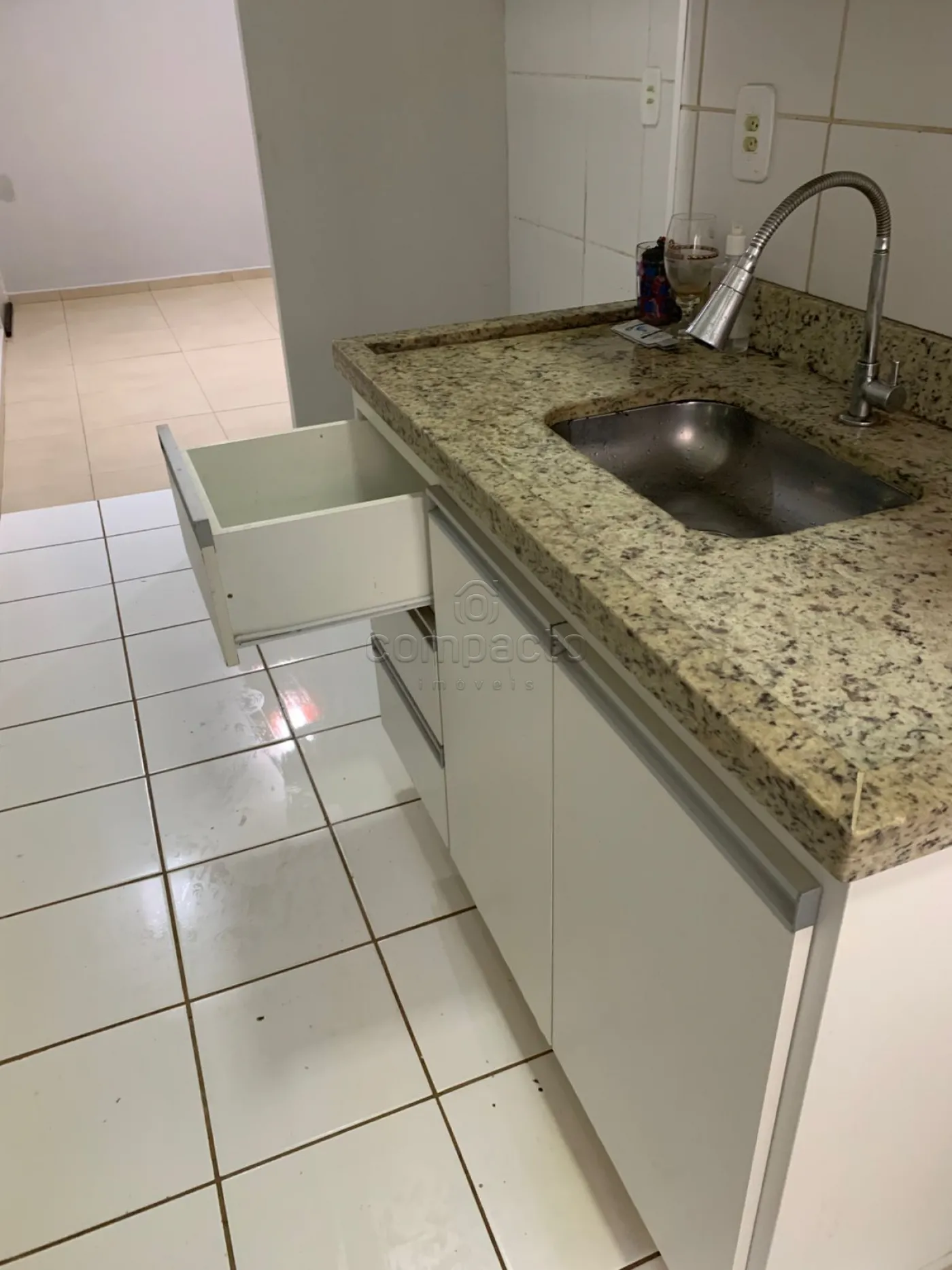 Alugar Apartamento / Padrão em São José do Rio Preto R$ 1.650,00 - Foto 18