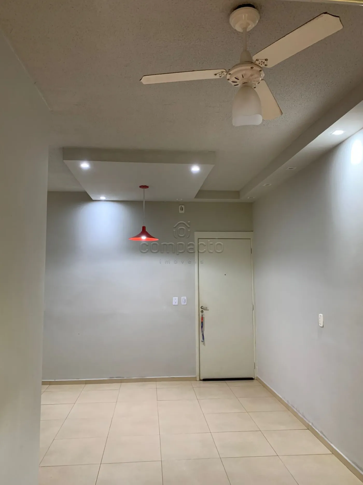 Alugar Apartamento / Padrão em São José do Rio Preto R$ 1.650,00 - Foto 1
