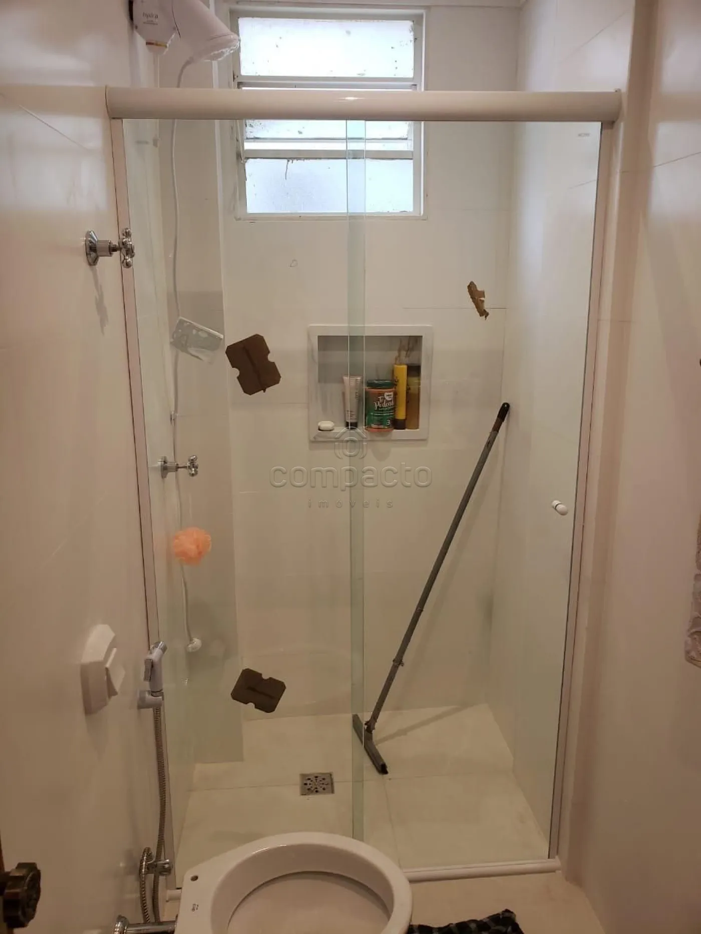 Alugar Apartamento / Padrão em São José do Rio Preto R$ 1.300,00 - Foto 5