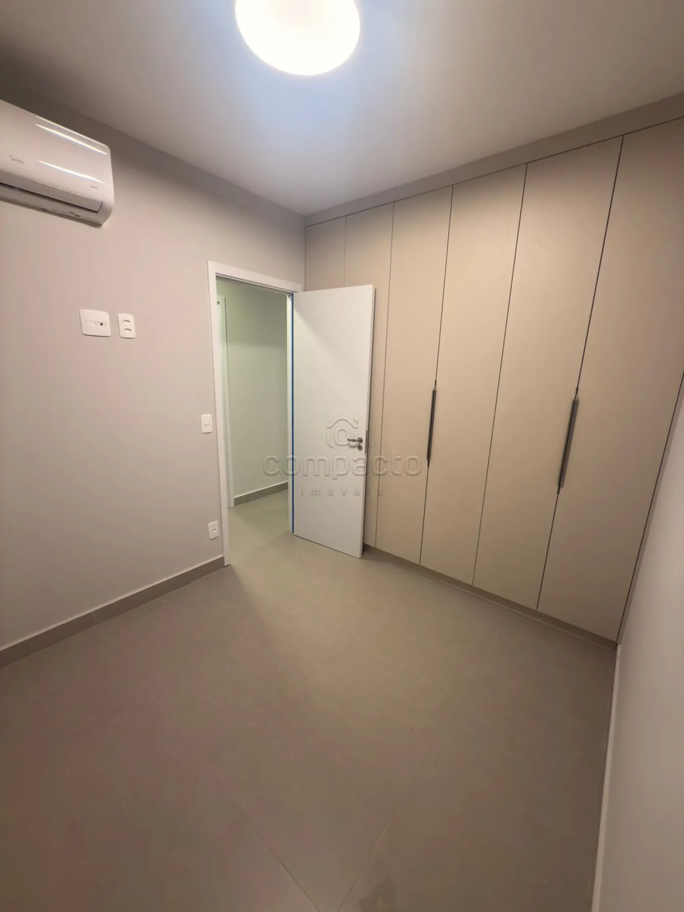 Alugar Apartamento / Padrão em São José do Rio Preto R$ 3.800,00 - Foto 6