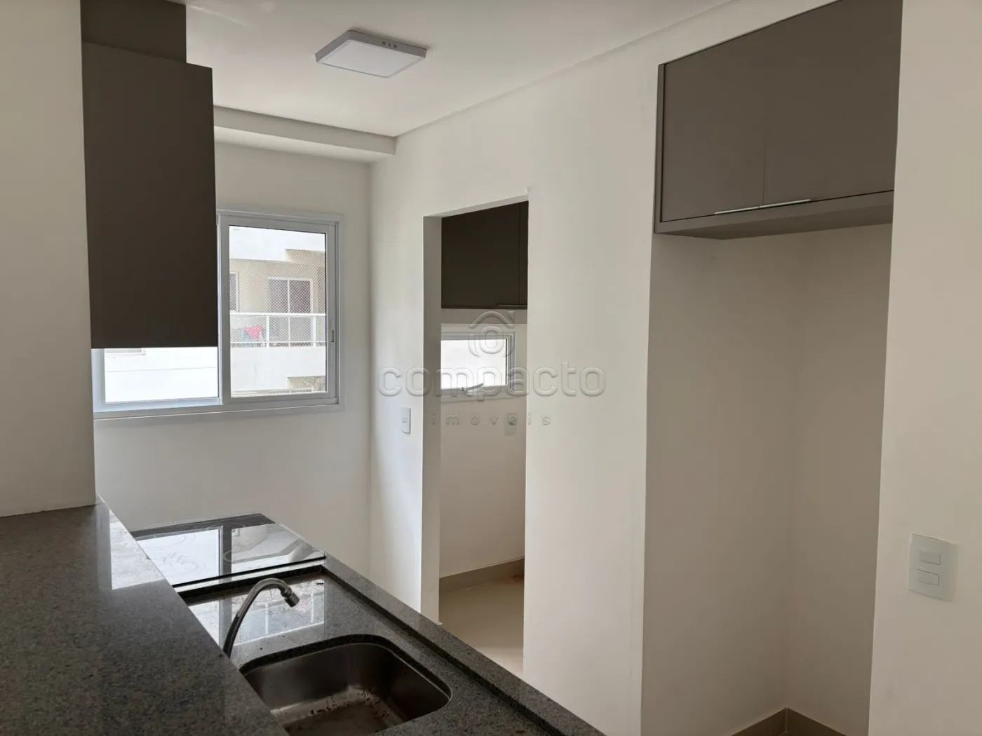 Alugar Apartamento / Padrão em São José do Rio Preto R$ 2.200,00 - Foto 10