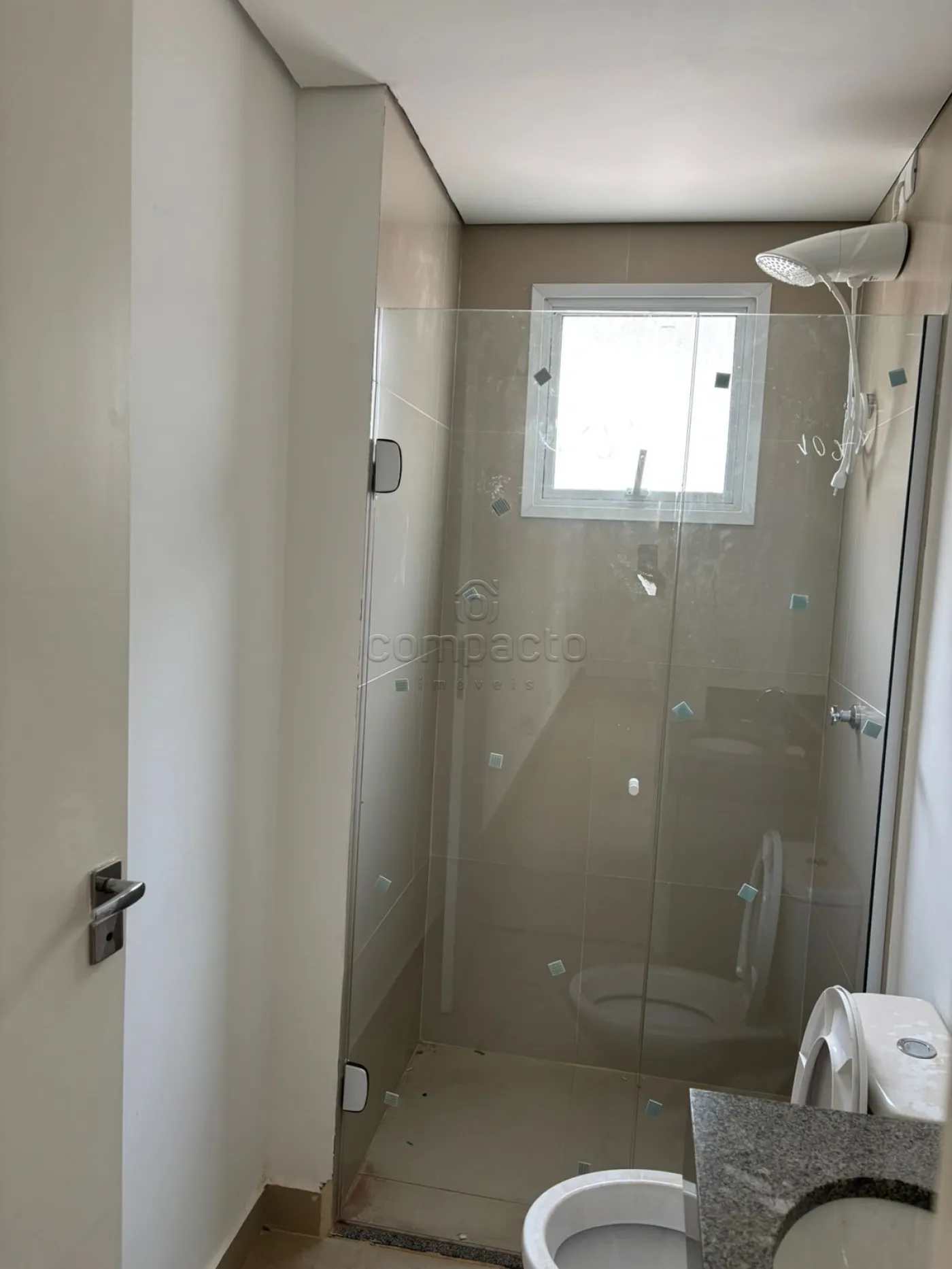 Alugar Apartamento / Padrão em São José do Rio Preto R$ 2.200,00 - Foto 4