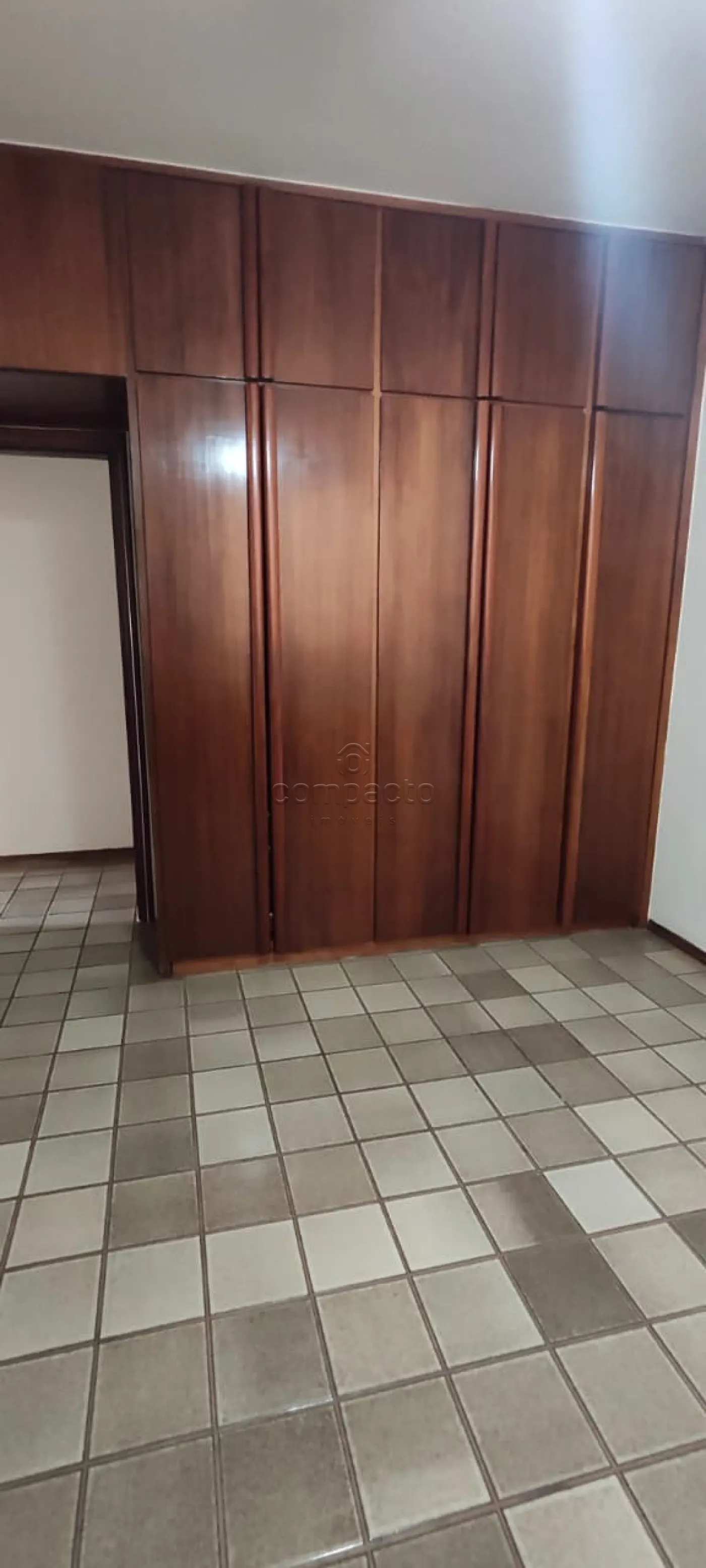 Alugar Casa / Padrão em São José do Rio Preto R$ 4.000,00 - Foto 8