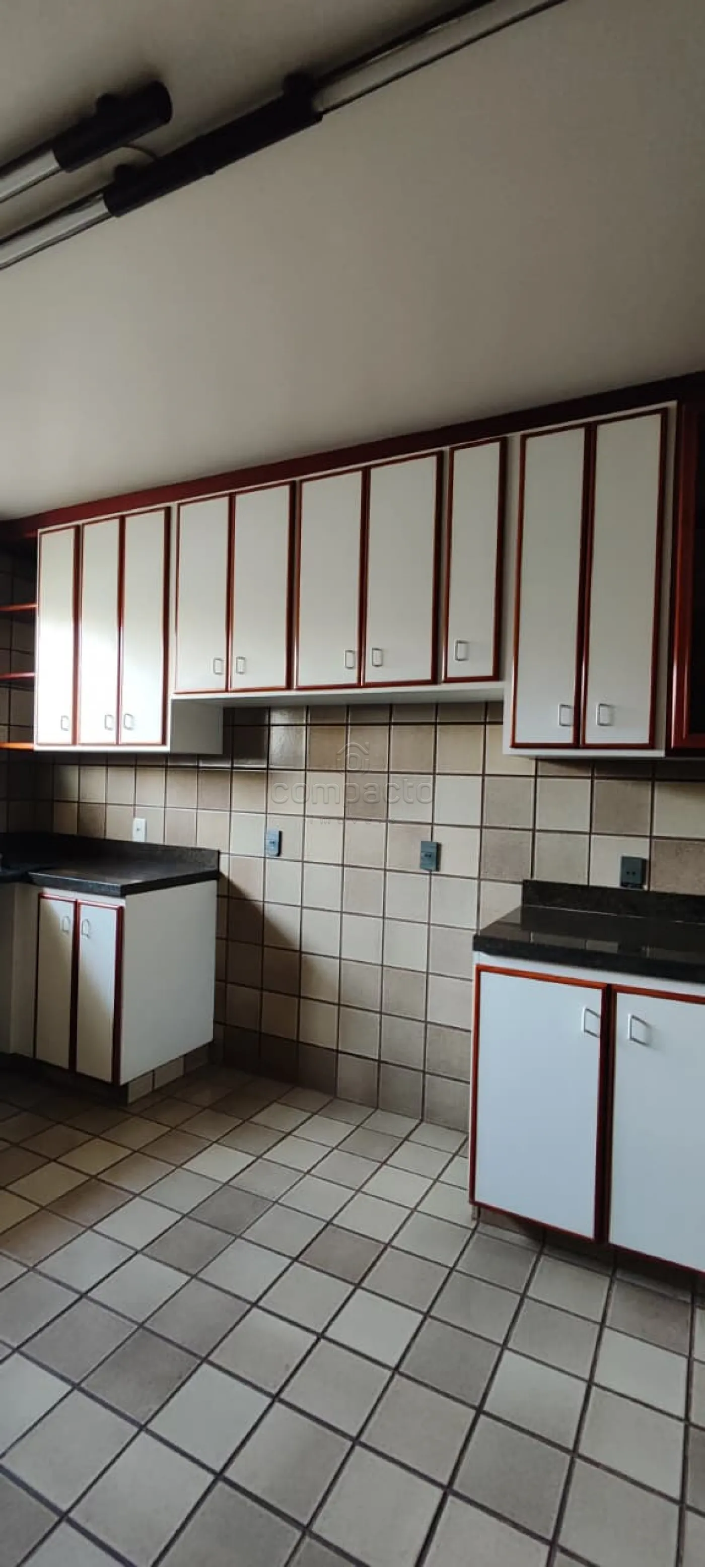 Alugar Casa / Padrão em São José do Rio Preto R$ 4.000,00 - Foto 16