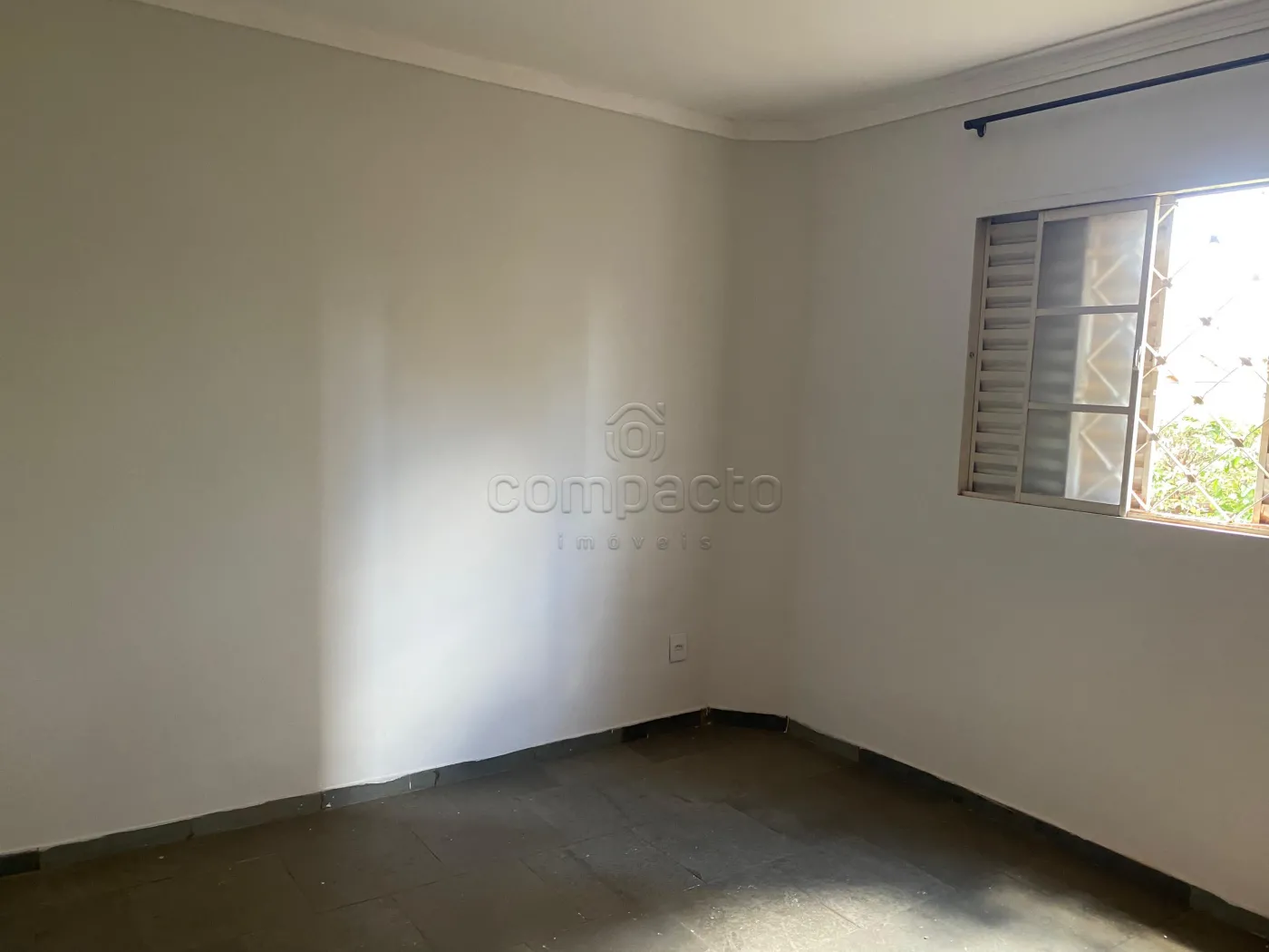 Comprar Apartamento / Padrão em São José do Rio Preto R$ 220.000,00 - Foto 10