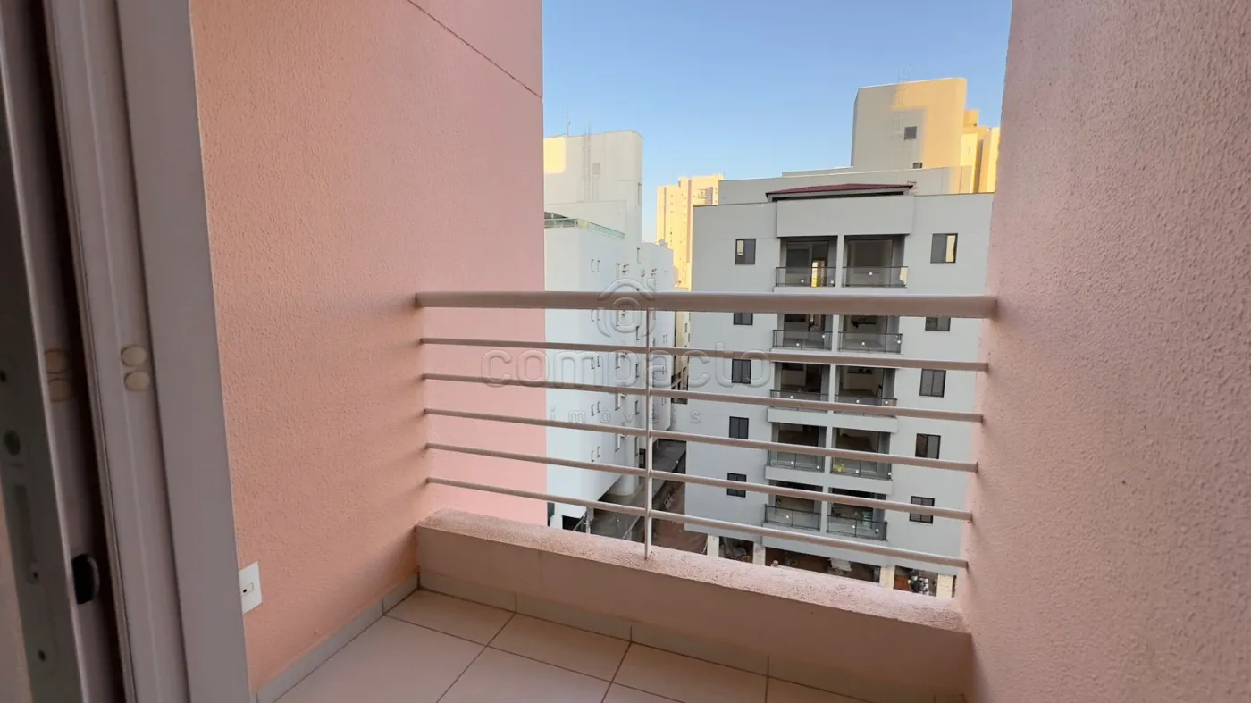 Alugar Apartamento / Padrão em São José do Rio Preto R$ 1.850,00 - Foto 2