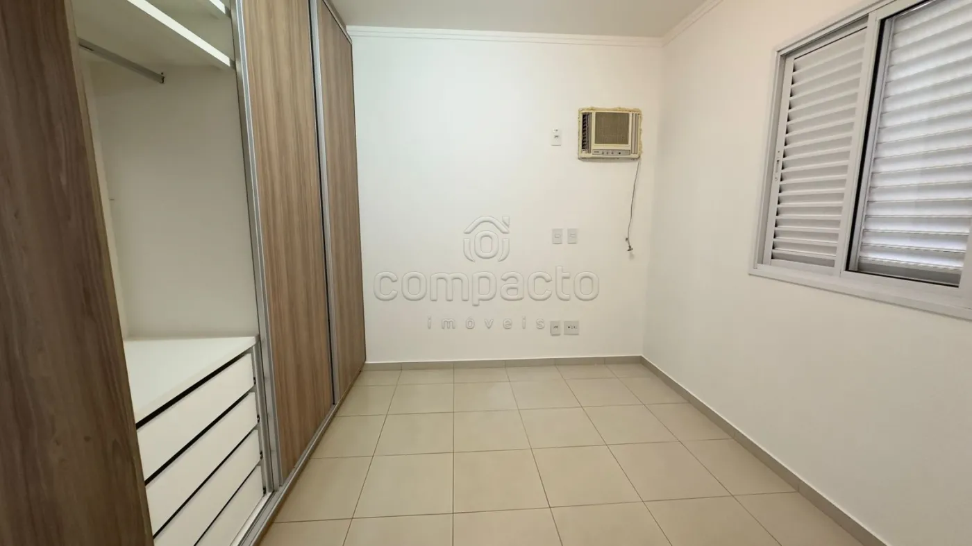 Alugar Apartamento / Padrão em São José do Rio Preto R$ 1.850,00 - Foto 3