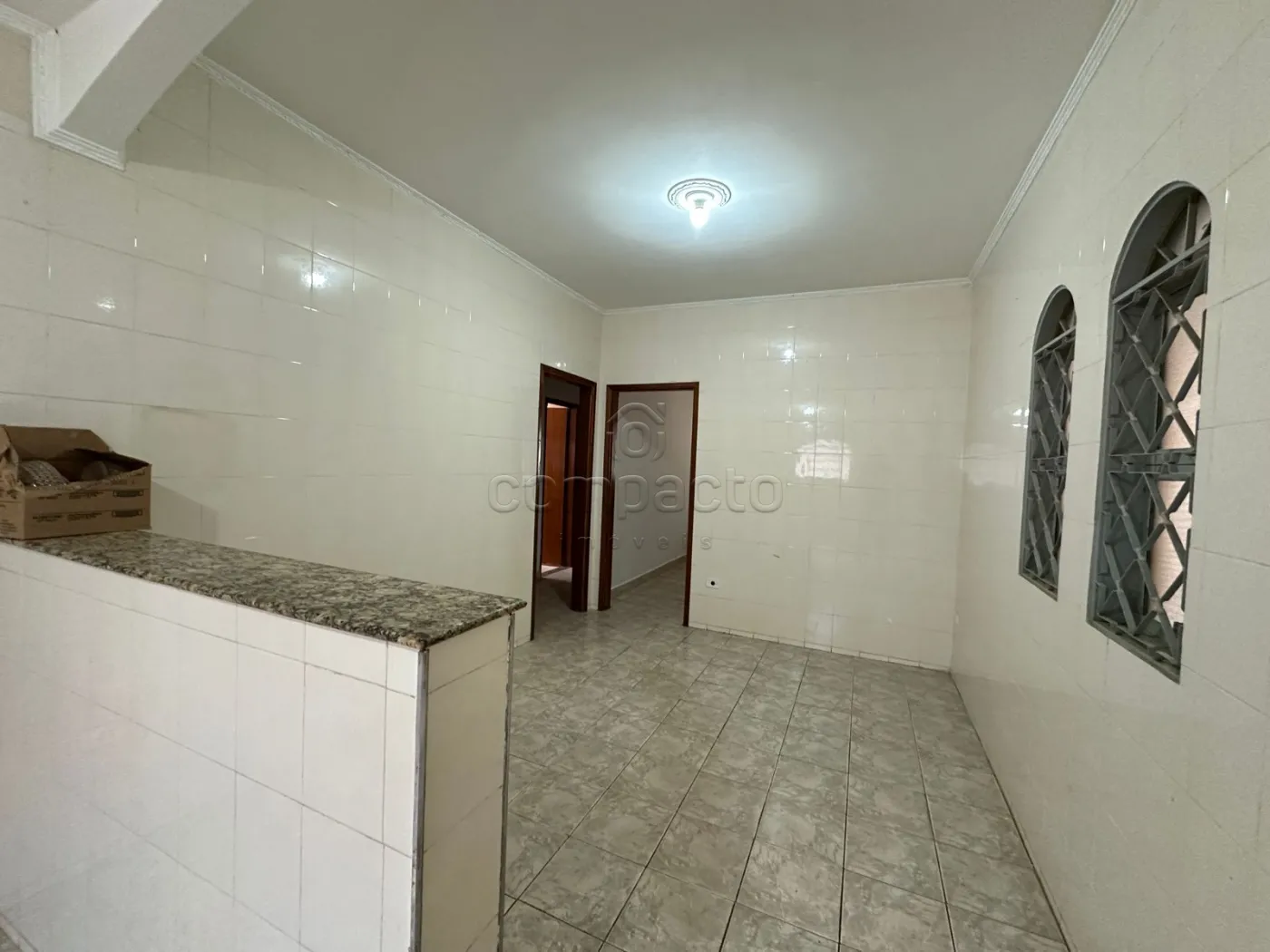 Alugar Casa / Padrão em São José do Rio Preto R$ 1.350,00 - Foto 8