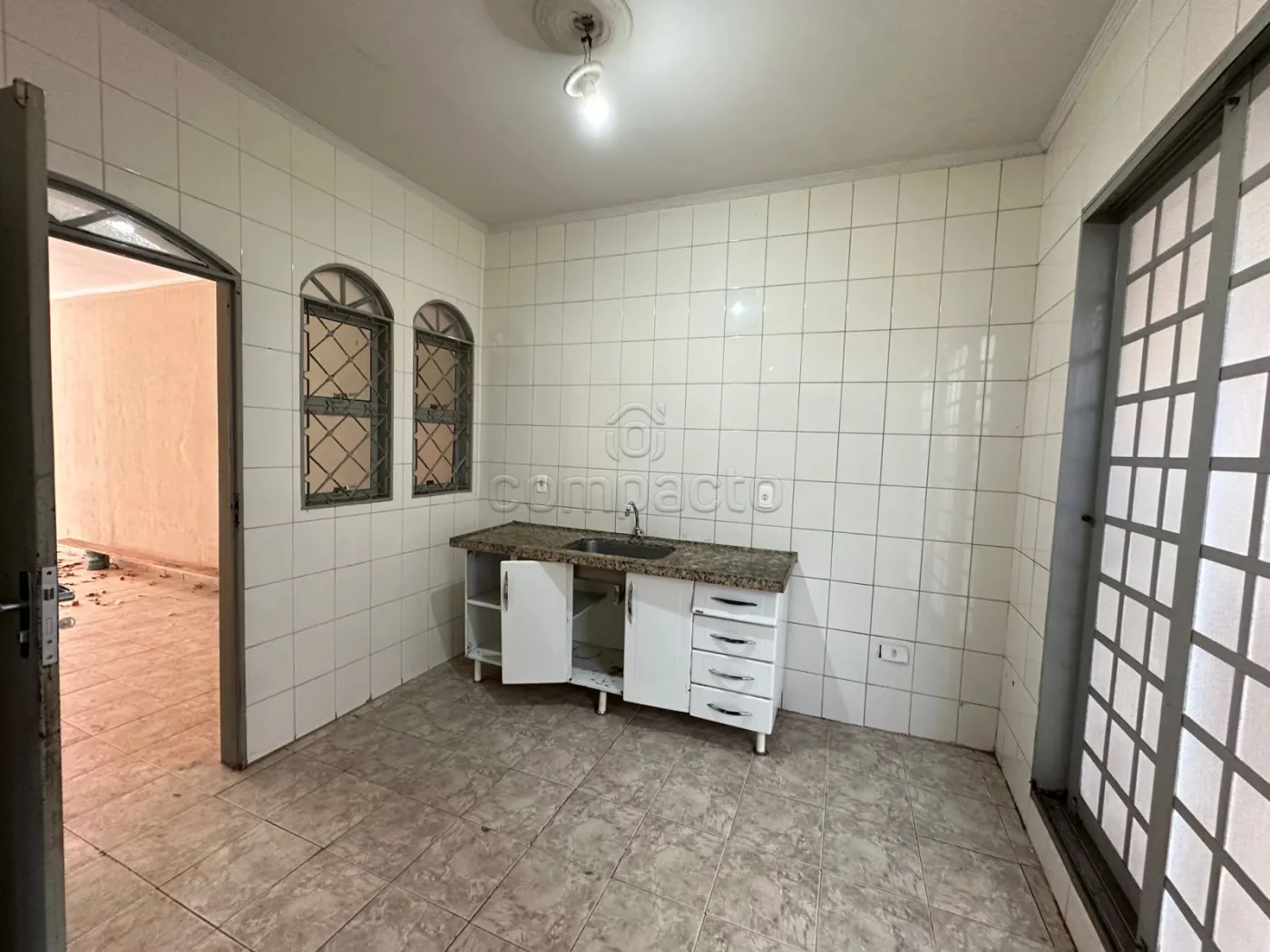 Alugar Casa / Padrão em São José do Rio Preto R$ 1.350,00 - Foto 10