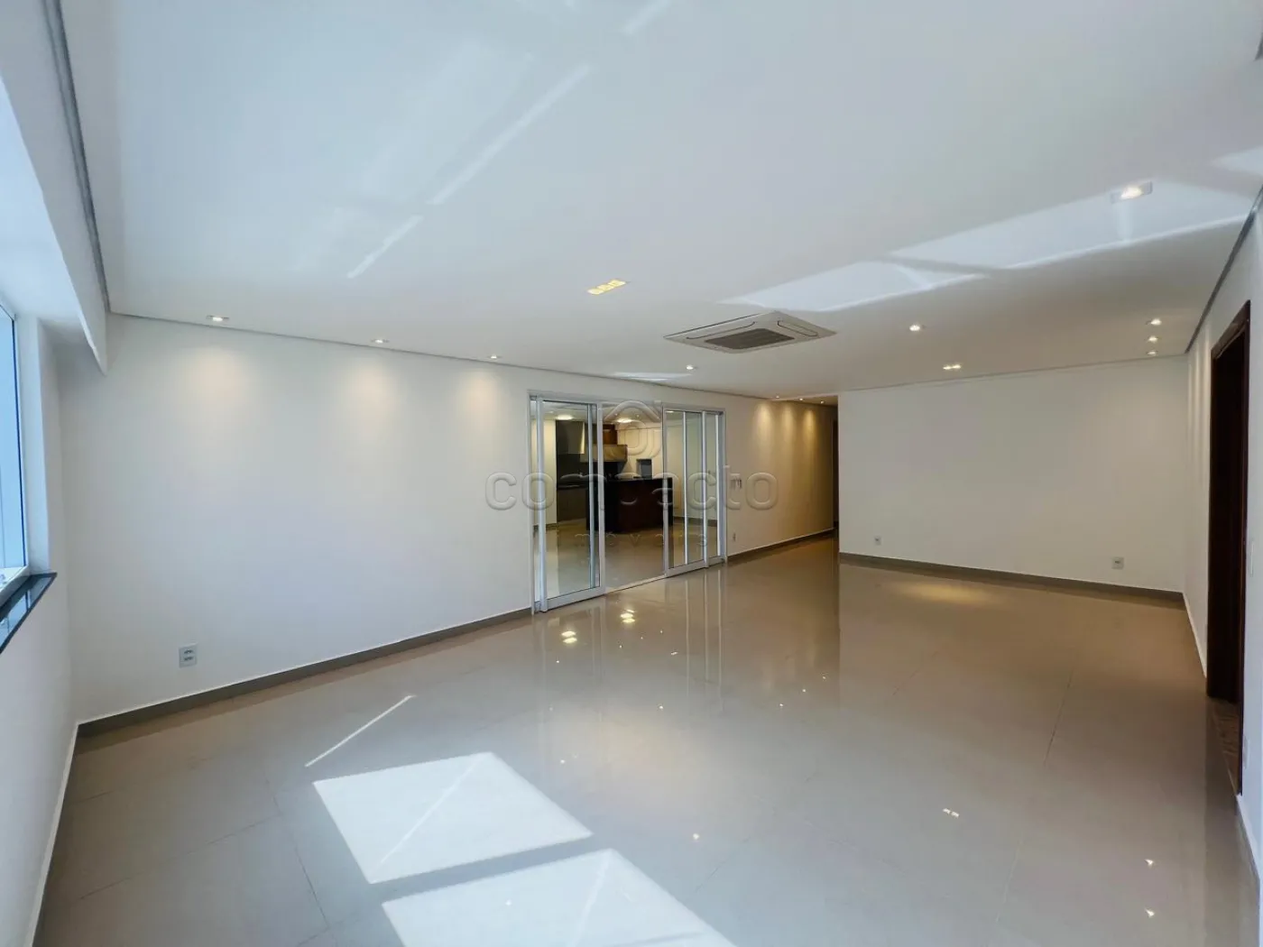 Alugar Apartamento / Padrão em São José do Rio Preto R$ 5.500,00 - Foto 2