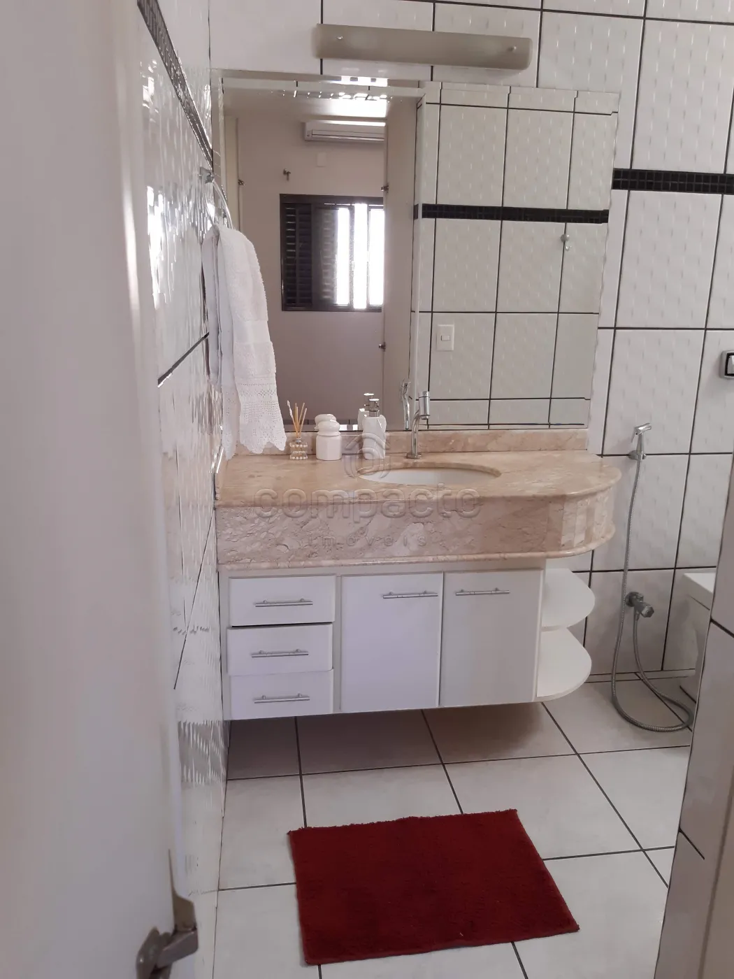 Comprar Casa / Padrão em São José do Rio Preto R$ 750.000,00 - Foto 16
