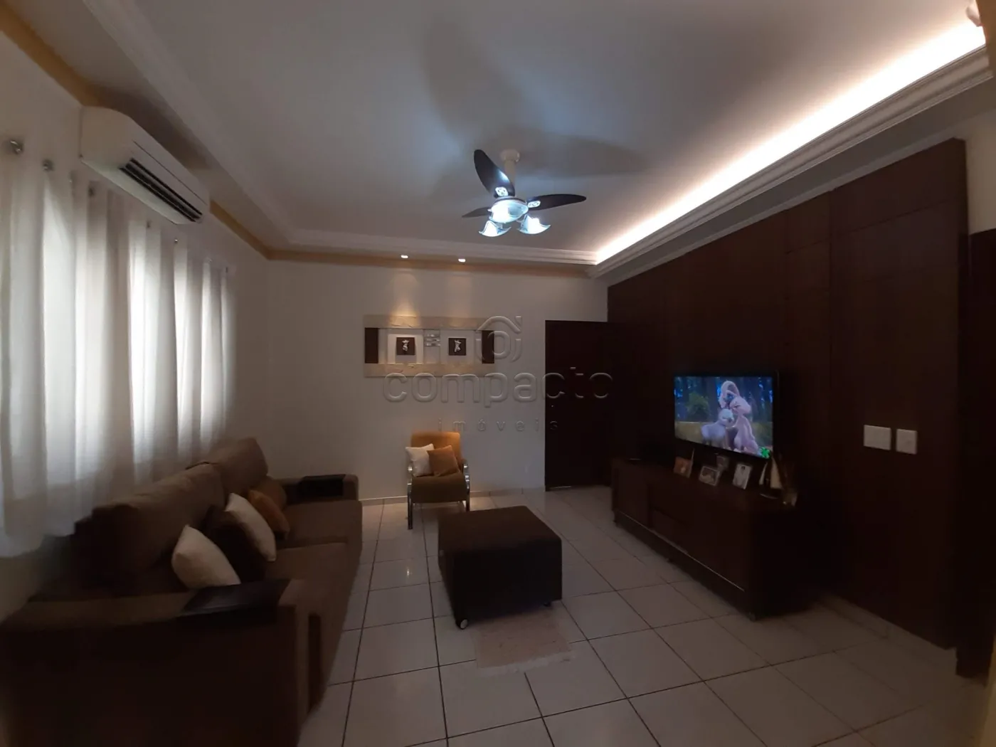 Comprar Casa / Padrão em São José do Rio Preto R$ 750.000,00 - Foto 4
