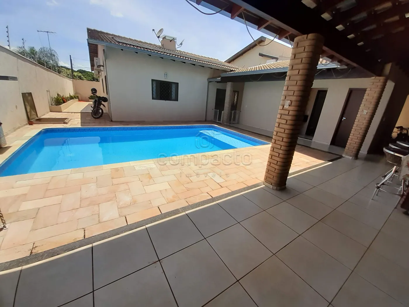 Comprar Casa / Padrão em São José do Rio Preto R$ 750.000,00 - Foto 43