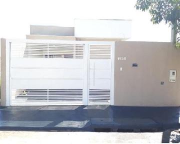 Alugar Casa / Padrão em Bady Bassitt. apenas R$ 300.000,00