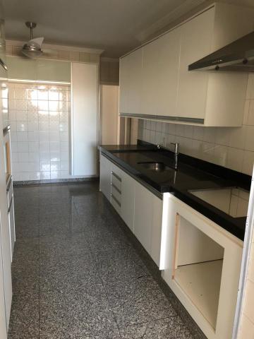 Alugar Apartamento / Padrão em São José do Rio Preto. apenas R$ 1.000,00