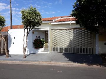 Alugar Casa / Padrão em São José do Rio Preto. apenas R$ 360.000,00