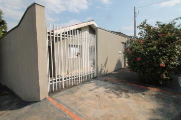Alugar Casa / Padrão em São José do Rio Preto. apenas R$ 2.400,00