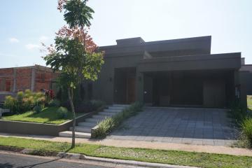 Alugar Casa / Condomínio em São José do Rio Preto. apenas R$ 2.700.000,00