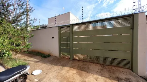 Alugar Casa / Padrão em São José do Rio Preto. apenas R$ 1.250,00