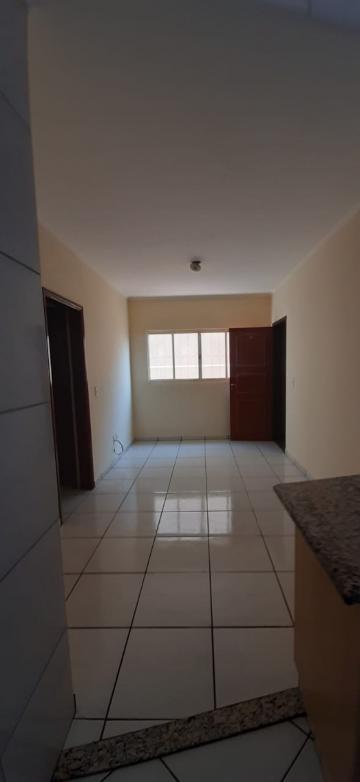Alugar Apartamento / Padrão em São José do Rio Preto. apenas R$ 240.000,00