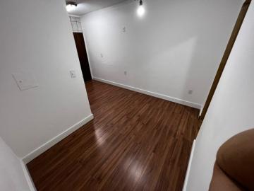 Alugar Apartamento / Kitnet em São José do Rio Preto. apenas R$ 750,00