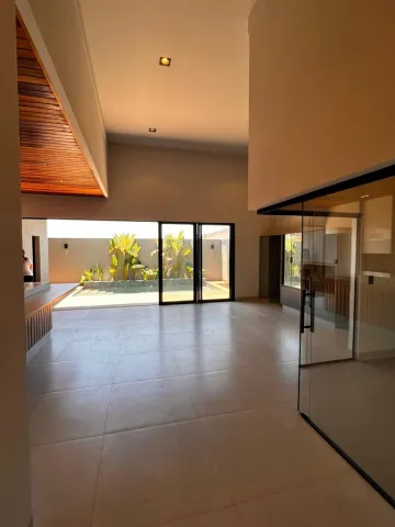 Alugar Casa / Condomínio em São José do Rio Preto. apenas R$ 1.540.000,00