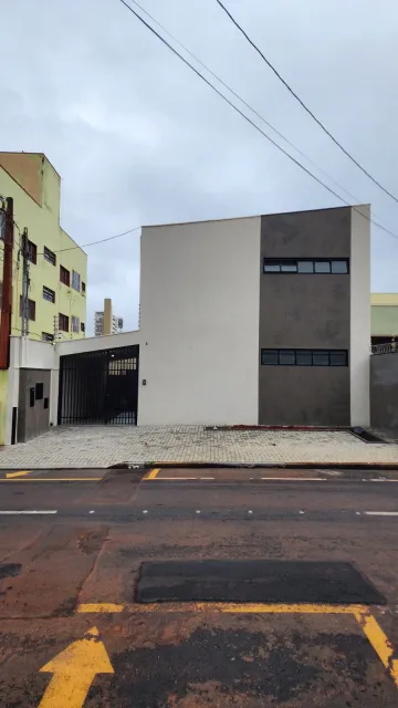 Alugar Comercial / Barracão em São José do Rio Preto. apenas R$ 5.000,00